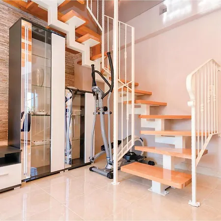 Holiday home Gorgeous In With Wifi Stari Grad (Hvar)